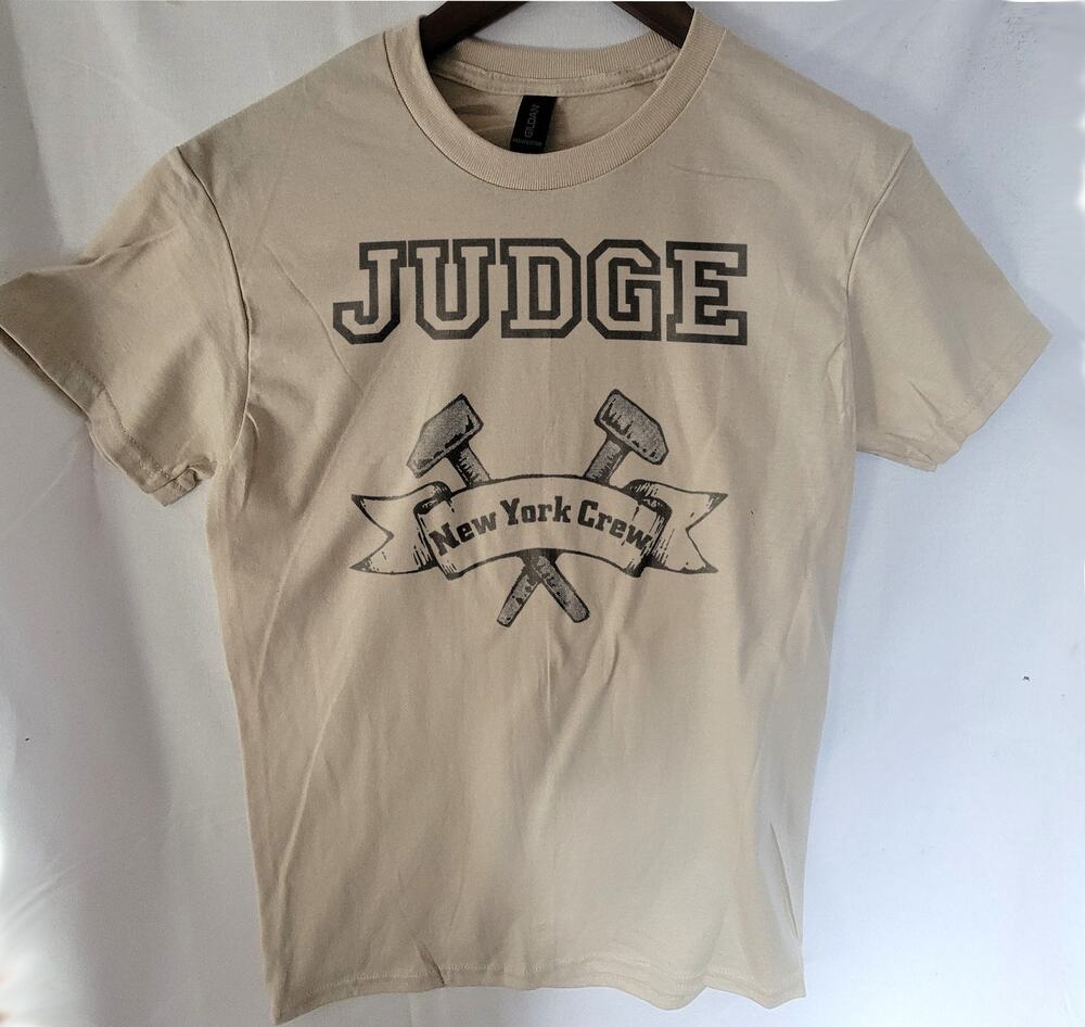 Judge band t shirt Size Small Cream